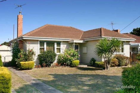 Property photo of 8 Fraser Street Bentleigh East VIC 3165