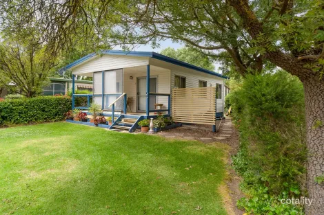 Property photo of 321/98 Bungower Road Mornington VIC 3931