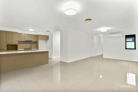 Property photo of 4 Esme Lane Parade Narwee NSW 2209