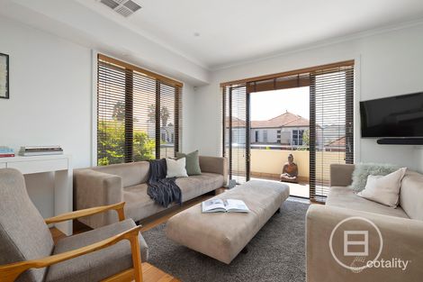 Property photo of 2 The Crescent Port Melbourne VIC 3207