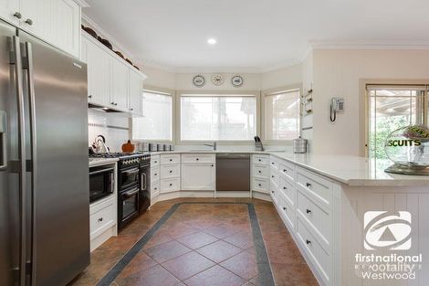 Property photo of 120 Wattle Avenue Werribee VIC 3030