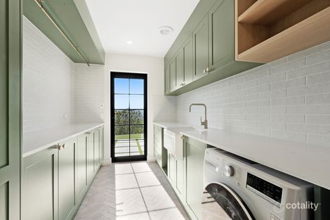 Property photo of 1 Royston Street Brookfield QLD 4069