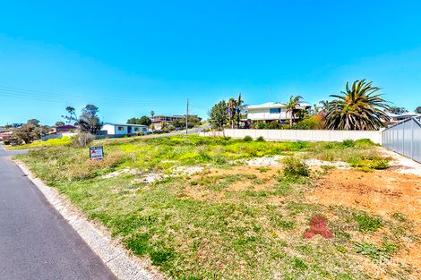 Property photo of 56 Burcham Drive Binningup WA 6233