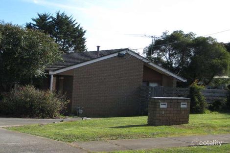 1/1 Colin St, Drouin, VIC 3818