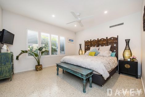 Property photo of 40 Karrinyup Road Trigg WA 6029