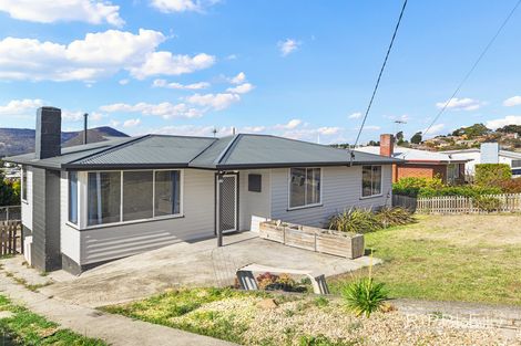 19 Carnegie St, Claremont, TAS 7011