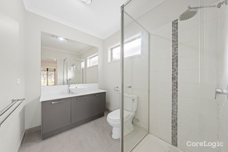 Property photo of 20 Chorus Way Cranbourne East VIC 3977