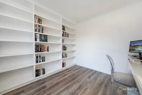 Property photo of 6 Whitelaws Court Angle Vale SA 5117