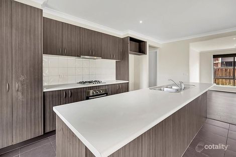 Property photo of 14 Larson Avenue Tarneit VIC 3029