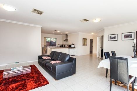 Property photo of 15B Shadwell Court Caversham WA 6055