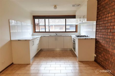 2/24 Gladstone Pde, Glenroy, VIC 3046