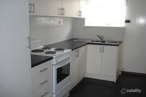 2/45 Balmoral Ave, Strathmore, VIC 3041