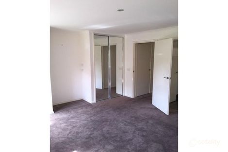 Property photo of 2A Frearson Walk Kensington VIC 3031