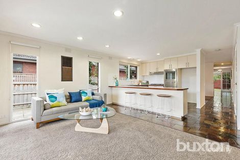 Property photo of 3 Rowan Avenue Bentleigh East VIC 3165