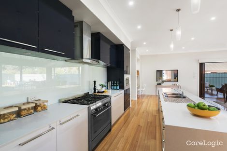 Property photo of 8 Maxwell Place Abbotsbury NSW 2176