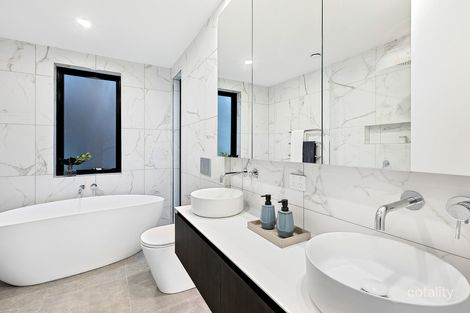 Property photo of 18 Rose Street Birchgrove NSW 2041