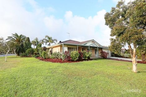 Property photo of 1 Rochester Way Meadow Springs WA 6210