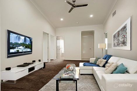 Property photo of 16 Palladium Boulevard Hope Island QLD 4212