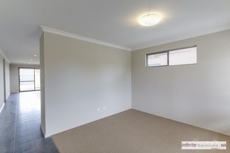 Property photo of 23 Gladstonbury Parade Baldivis WA 6171