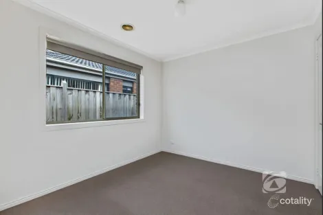 Property photo of 92 Ridgemont Drive Berwick VIC 3806