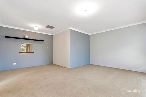 Property photo of 30 Dolphin Way Beldon WA 6027