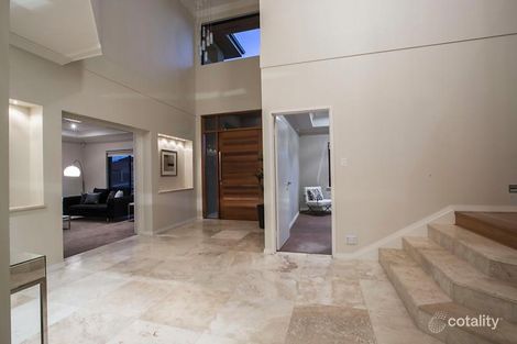 Property photo of 16 Cherrytree Gardens Stirling WA 6021