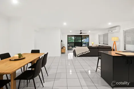 Property photo of 27 Hydrangea Street Ormeau QLD 4208