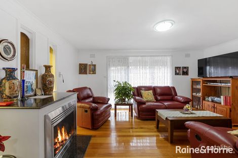 Property photo of 12 Cumbernauld Crescent Deer Park VIC 3023