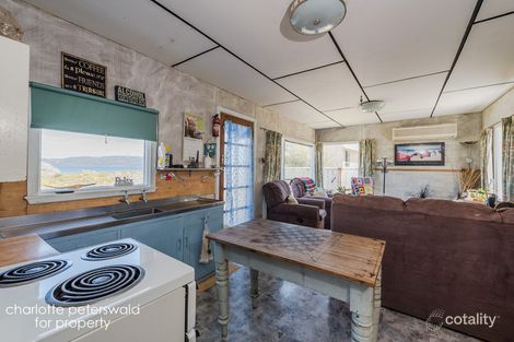 Property photo of 13 Jervis Street South Arm TAS 7022