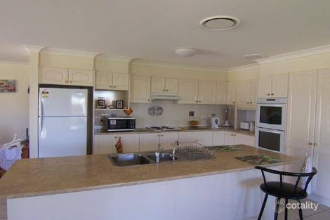 Property photo of 10 Mary Angove Crescent Cootamundra NSW 2590