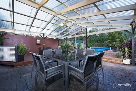 Property photo of 10 St John Place Rowville VIC 3178