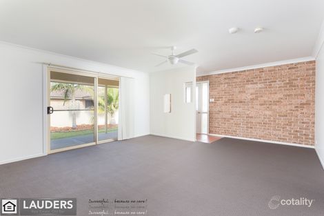 Property photo of 13 Rosier Place Old Bar NSW 2430