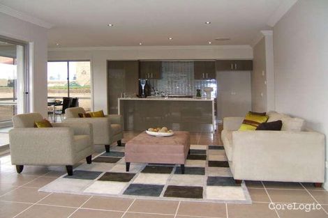 Property photo of 2 Verincourt Way Castle Hill NSW 2154