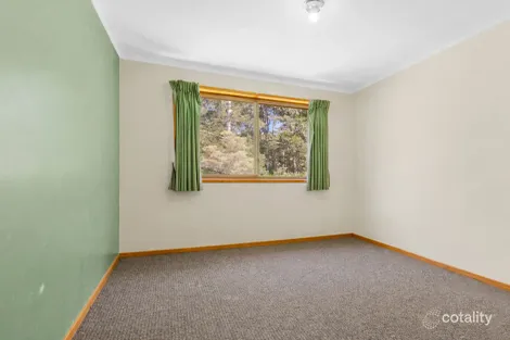 Property photo of 10 Kobada Avenue Lilli Pilli NSW 2536