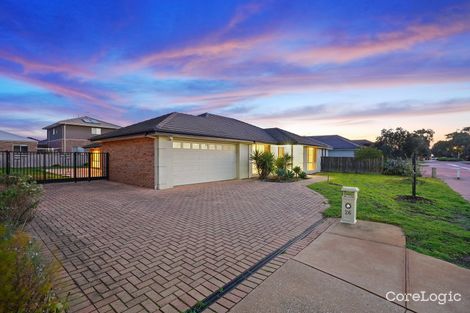 Property photo of 26 South Shore Avenue Point Cook VIC 3030