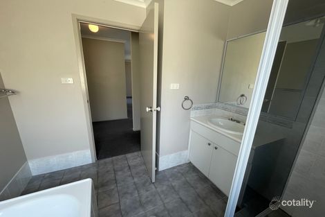 Property photo of 11 McInerney Avenue Albion Park NSW 2527