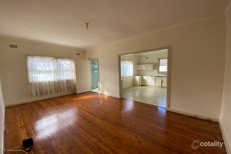 Property photo of 28 Quakers Road Marayong NSW 2148