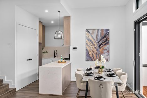 Property photo of 53 Pepperell Avenue Glen Waverley VIC 3150