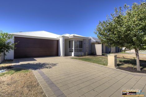 Property photo of 42 Canopy Circuit Forrestfield WA 6058