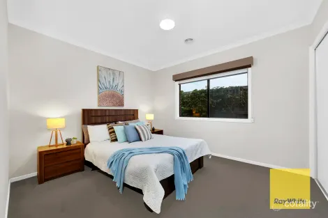 Property photo of 18 Marsala Way Mernda VIC 3754