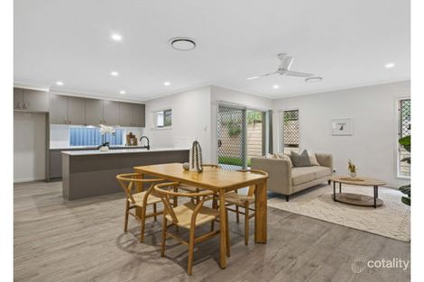 Property photo of 28 Turtle Place Karawatha QLD 4117