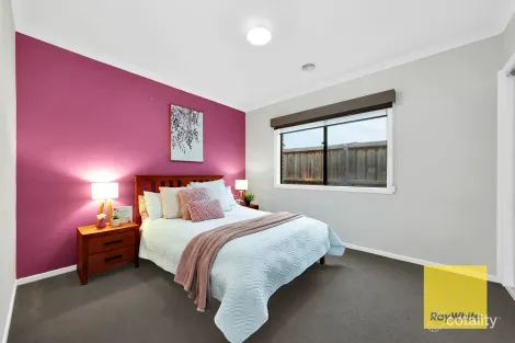 Property photo of 18 Marsala Way Mernda VIC 3754