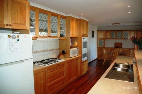 Property photo of 21 Greenhill Court Sunbury VIC 3429