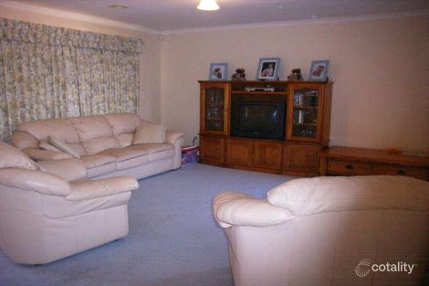 Property photo of 15 Oldfield Place Epping VIC 3076