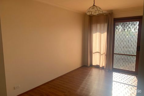 Property photo of 1/90 Warana Drive Hampton Park VIC 3976