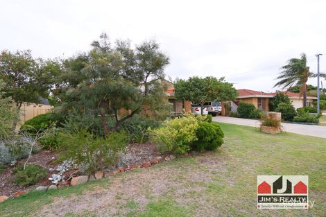 Property photo of 11 Fortunella Grove Seville Grove WA 6112