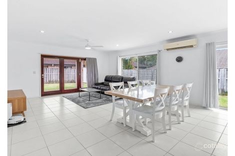 Property photo of 101 Wunburra Circle Pacific Pines QLD 4211