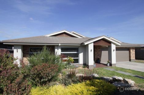 8 Cuttlers Cct, Wonthaggi, VIC 3995