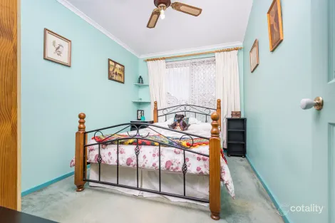 Property photo of 9 Chapman Valley Road Glenfield WA 6532