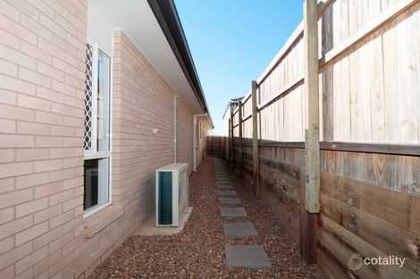 Property photo of 37 Oakmoss Drive Springfield Lakes QLD 4300